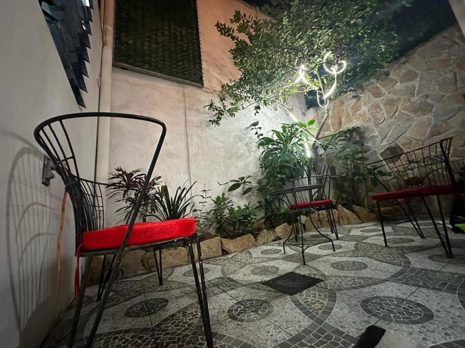 Residencia Preciosa De 2 Planta Villa ซานซัลวาดอร์ ภายนอก รูปภาพ